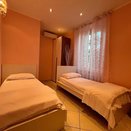 Bed and breakfast Le Palme Di Como